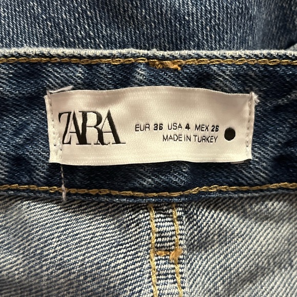 Zara Jeans - Picture 3 of 5